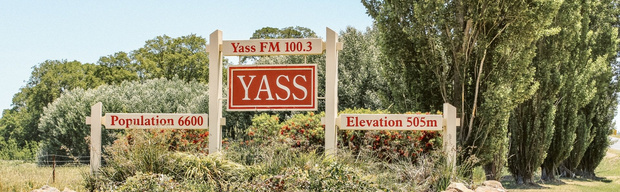 Yass FM 100.3