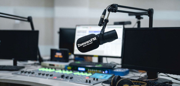 ZeeuwsFM